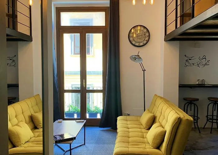 公寓 Elegant In Cagliari, 60 M² With Balcony And View