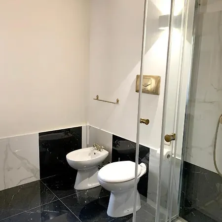 아파트 Elegant In Cagliari, 60 M² With Balcony And View