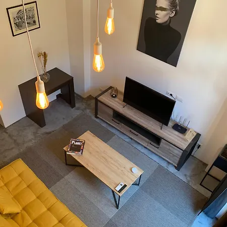 Elegant In Cagliari, 60 M² With Balcony And View Apartment *