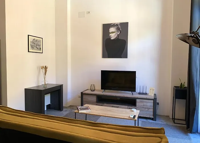 Elegant In Cagliari, 60 M² With Balcony And View * Cagliari